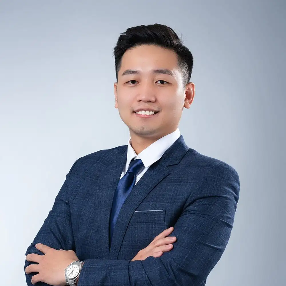 Khách hàng sử dụng dịch vụ - Anh Linh